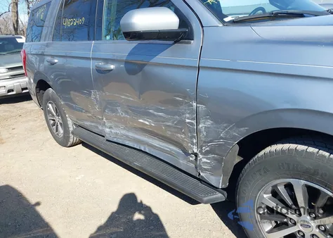 2020 Ford Expedition Xlt z USA, uszkodzony, nr VIN 1FMJU1HT6LEA28613